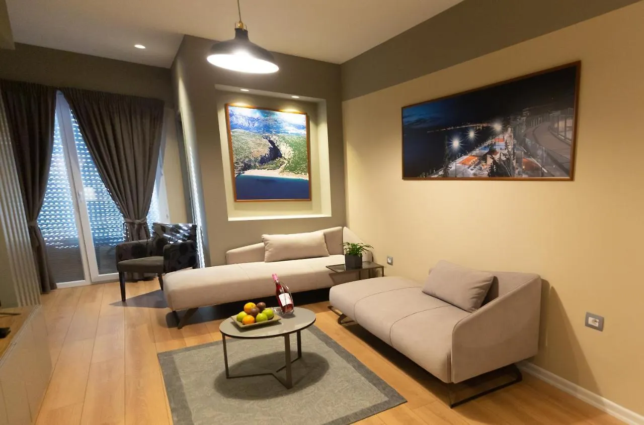 Porta Apartament Vlorë