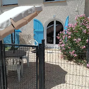 https://appartement-dans-les-vignes-varoises.fr-provencehotel.com